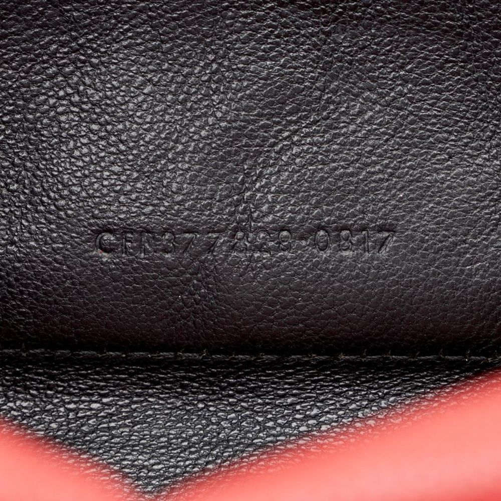 Saint Laurent Matelasse Grain de Poudre Monogram Chain Wallet - Picture 6 of 15